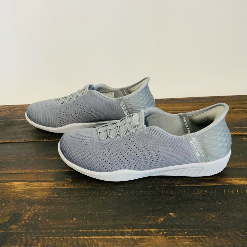 Skechers Women's Newbury St - Lightly Slip-Ins Sneaker Sz 6.5